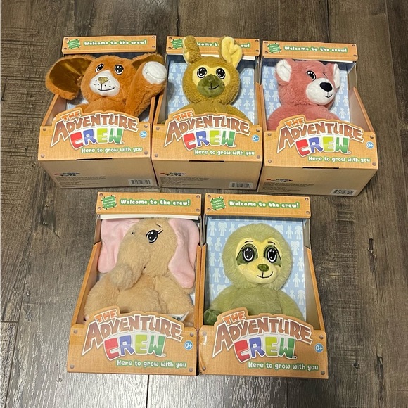 The Adventure Crew Comfort Plushies Set